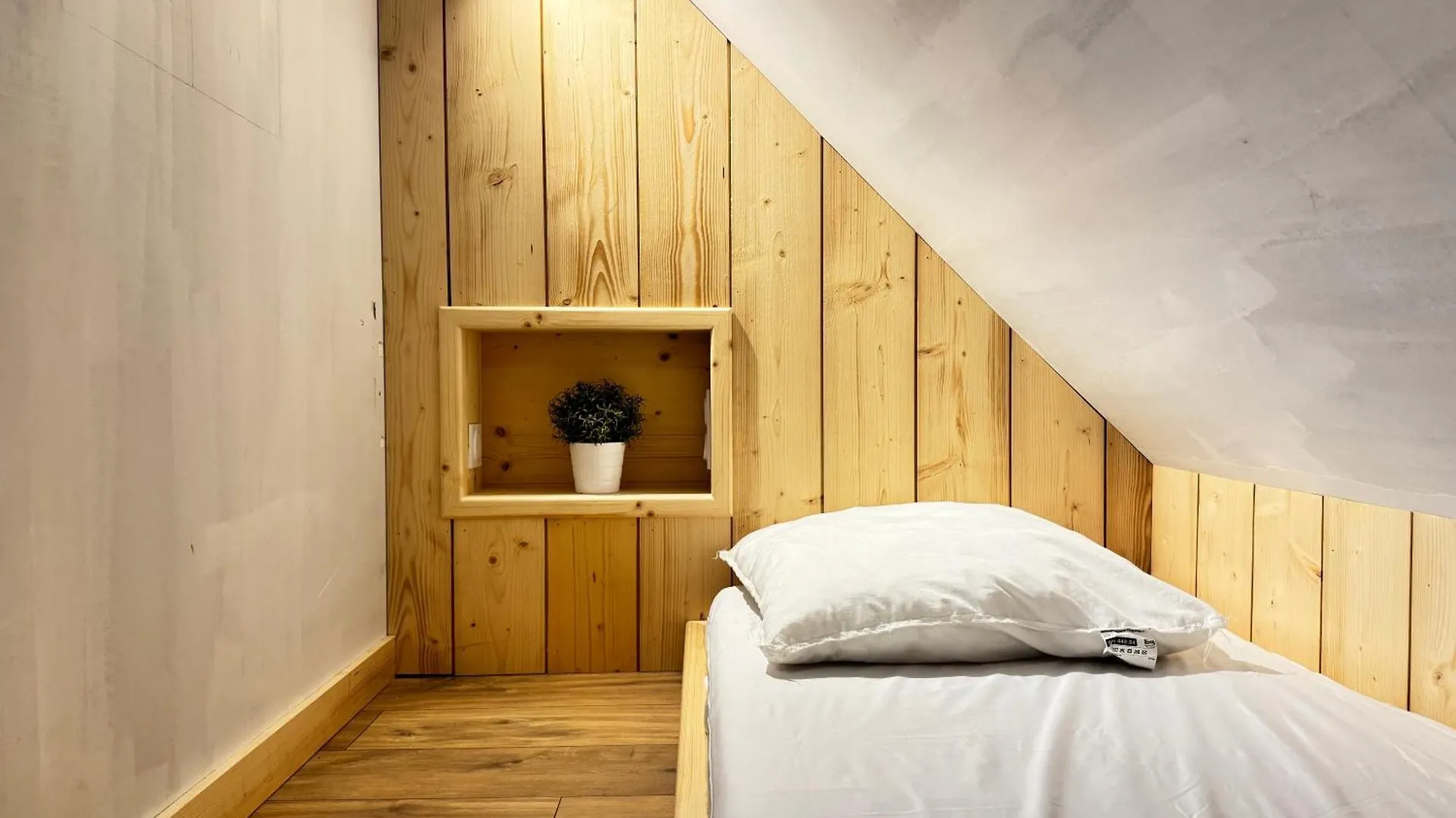 Apartment Ferienwohnung Joli Duplex 5Pers, Parking Et Balcon Cauterets